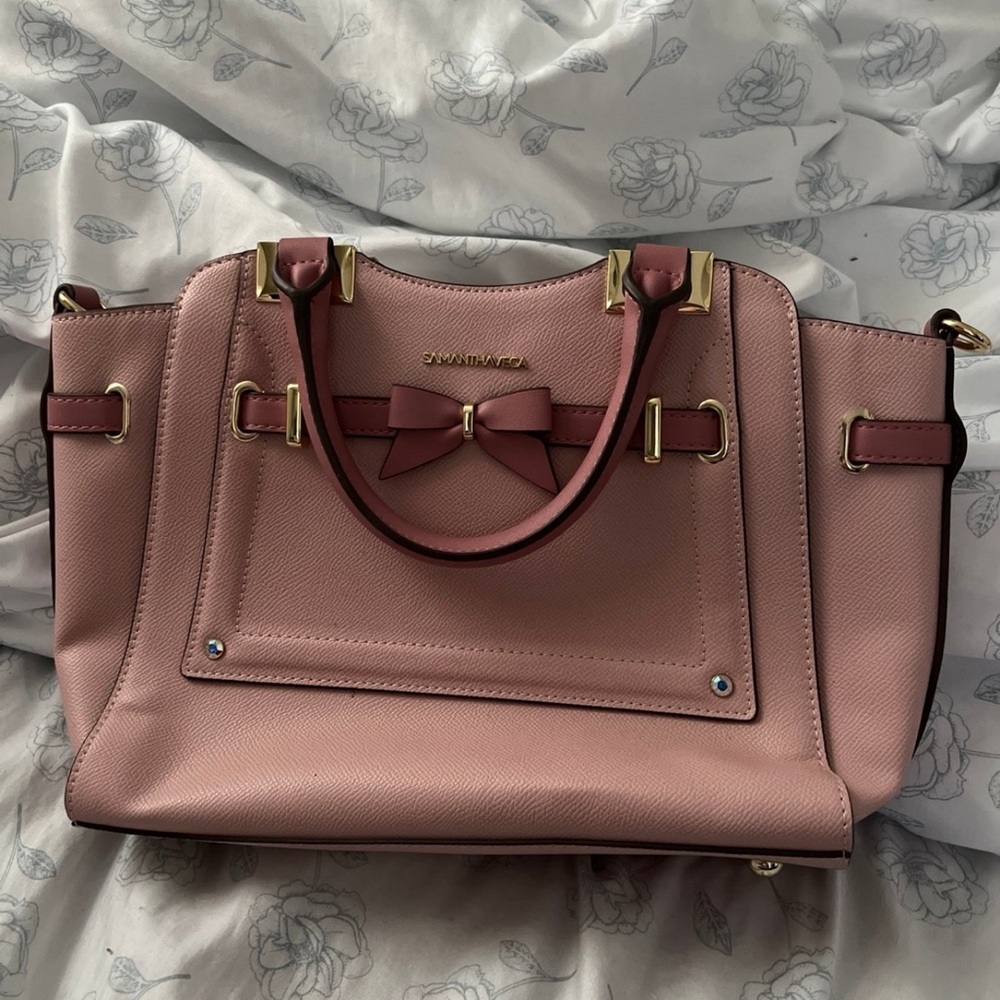 Samantha Vega purse